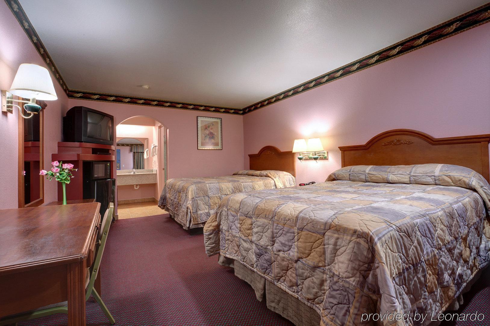 America'S Best Value Inn & Suites - Rosenberg/Houston Room photo